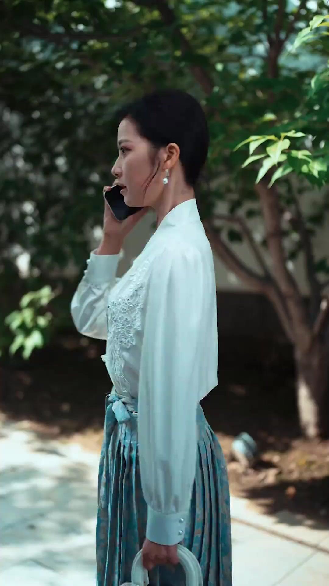 Ngoảnh Lại Là Anh