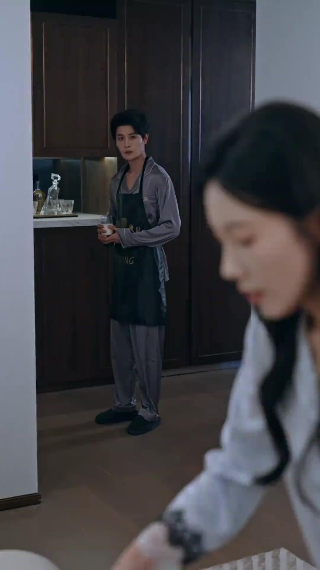 (吹き替え) 私の愛は 期限切れ