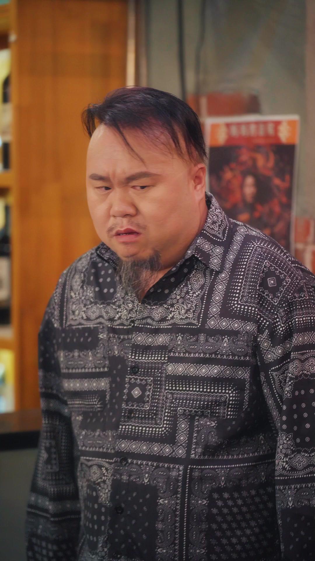 Vende marido, despegó la vida