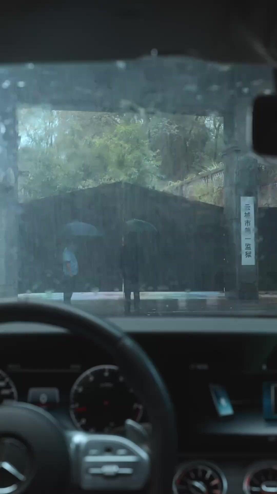 Tujuh tahun menanti, akhirnya dia kembali