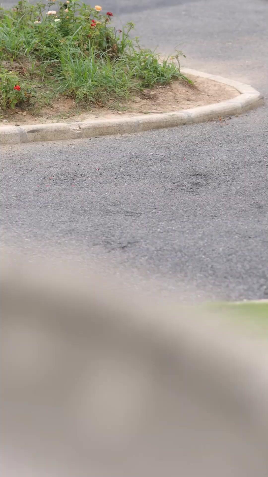 (Doblado) ¿No soy su esposa legítima?