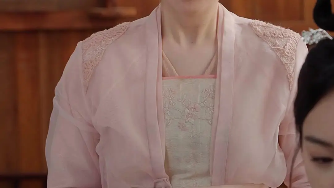 Power Plays & Hairdos