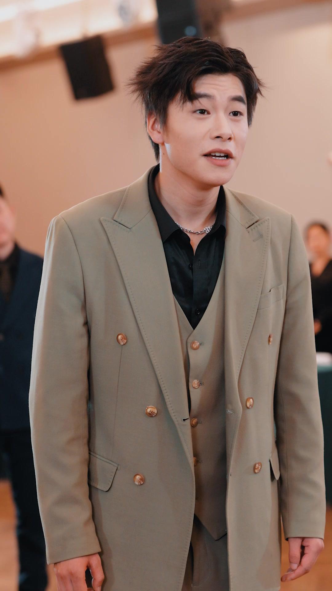 Divorcing Me? I'm Actually a Billionaire!