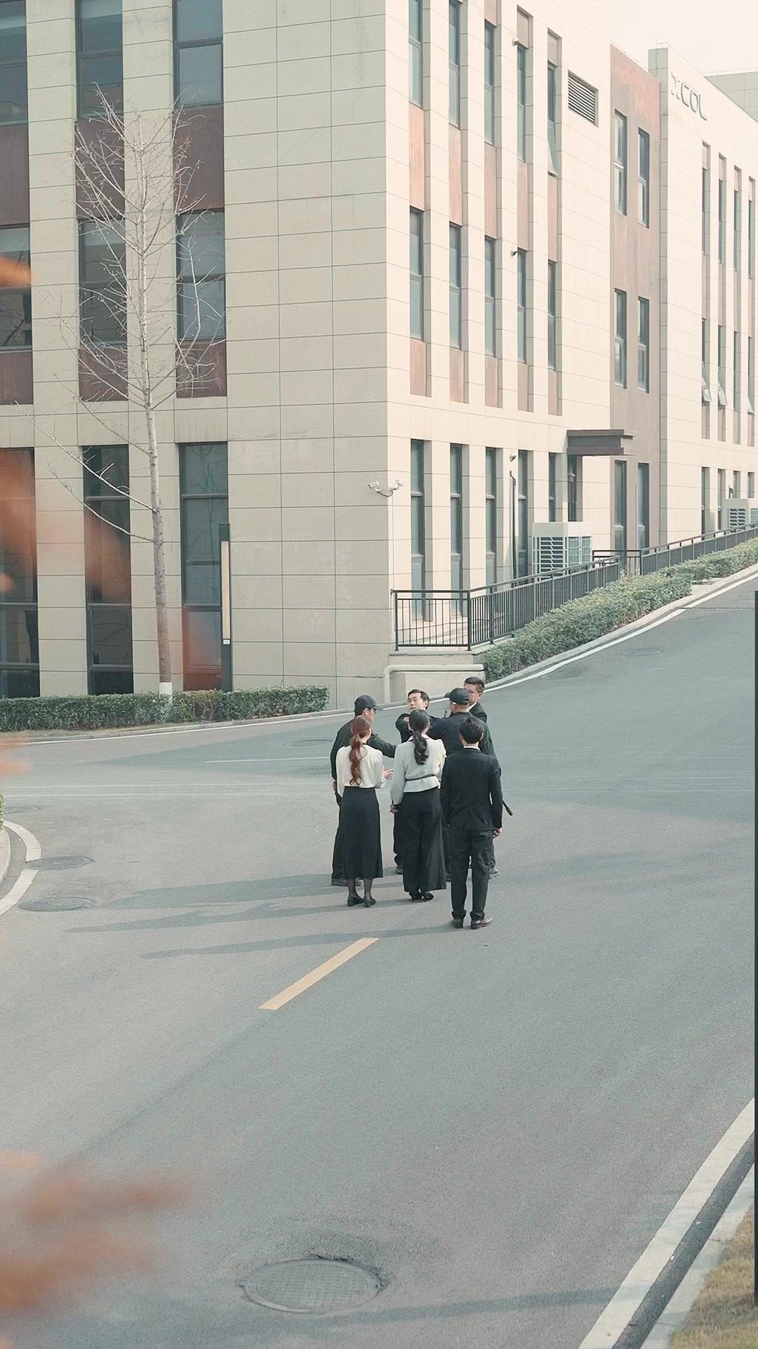 Dendam Sang Miliarder