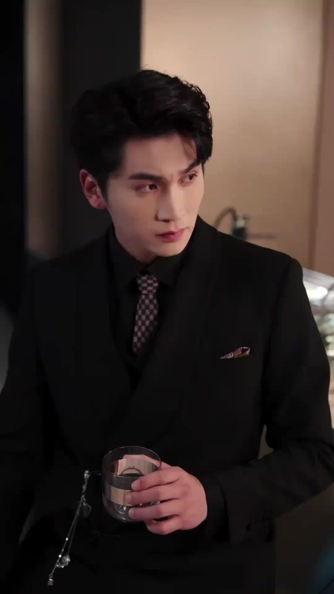 (Dubbed)I Divorced, I Shine Brighter!