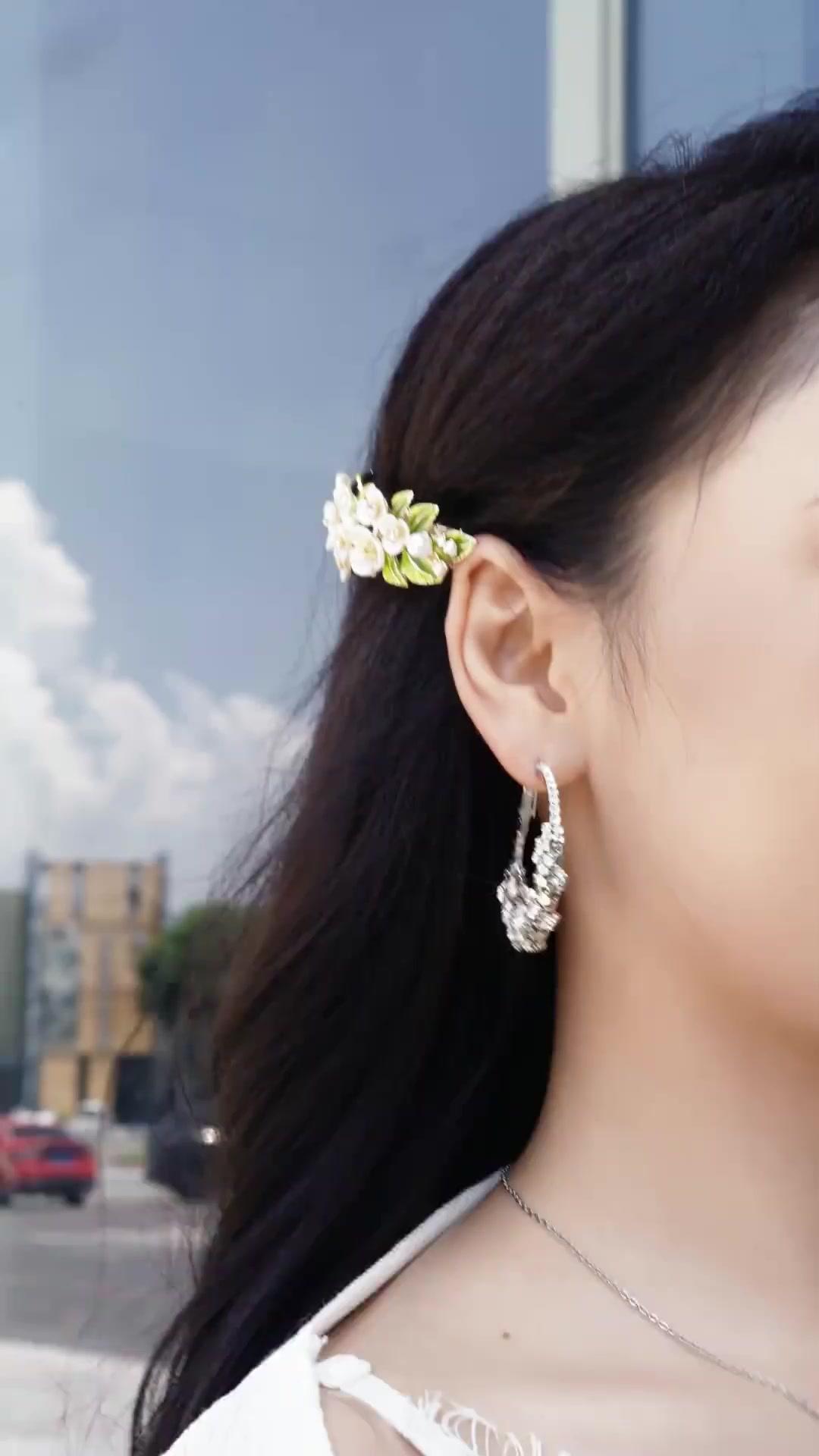 Bos, Jangan Cerai Dulu!