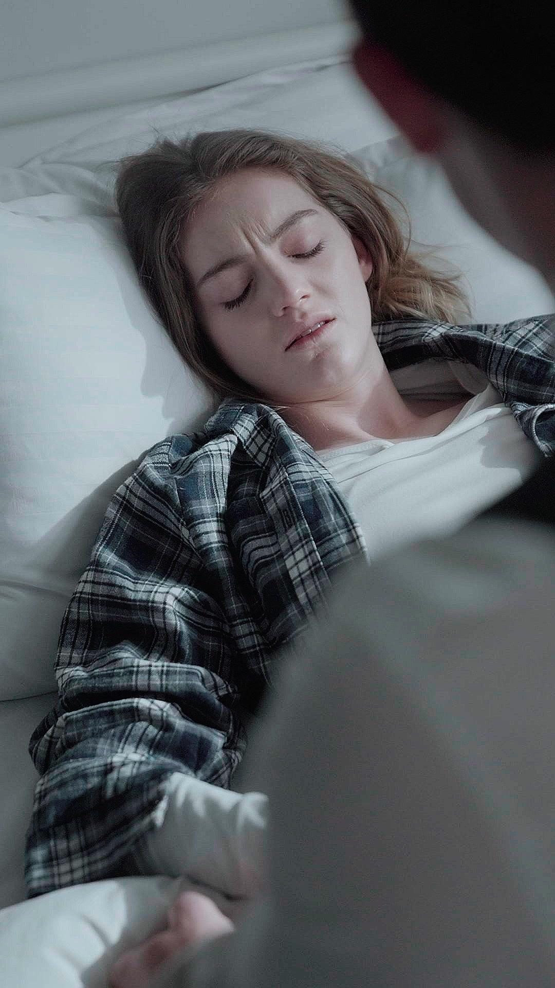 غيابي أشعل الندم