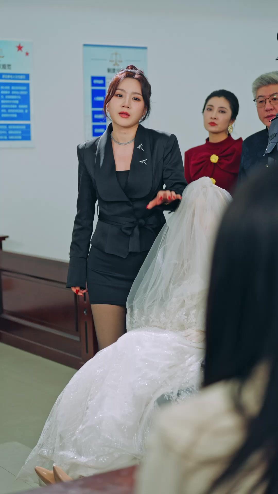 My Husband Cheated on a Mannequin?