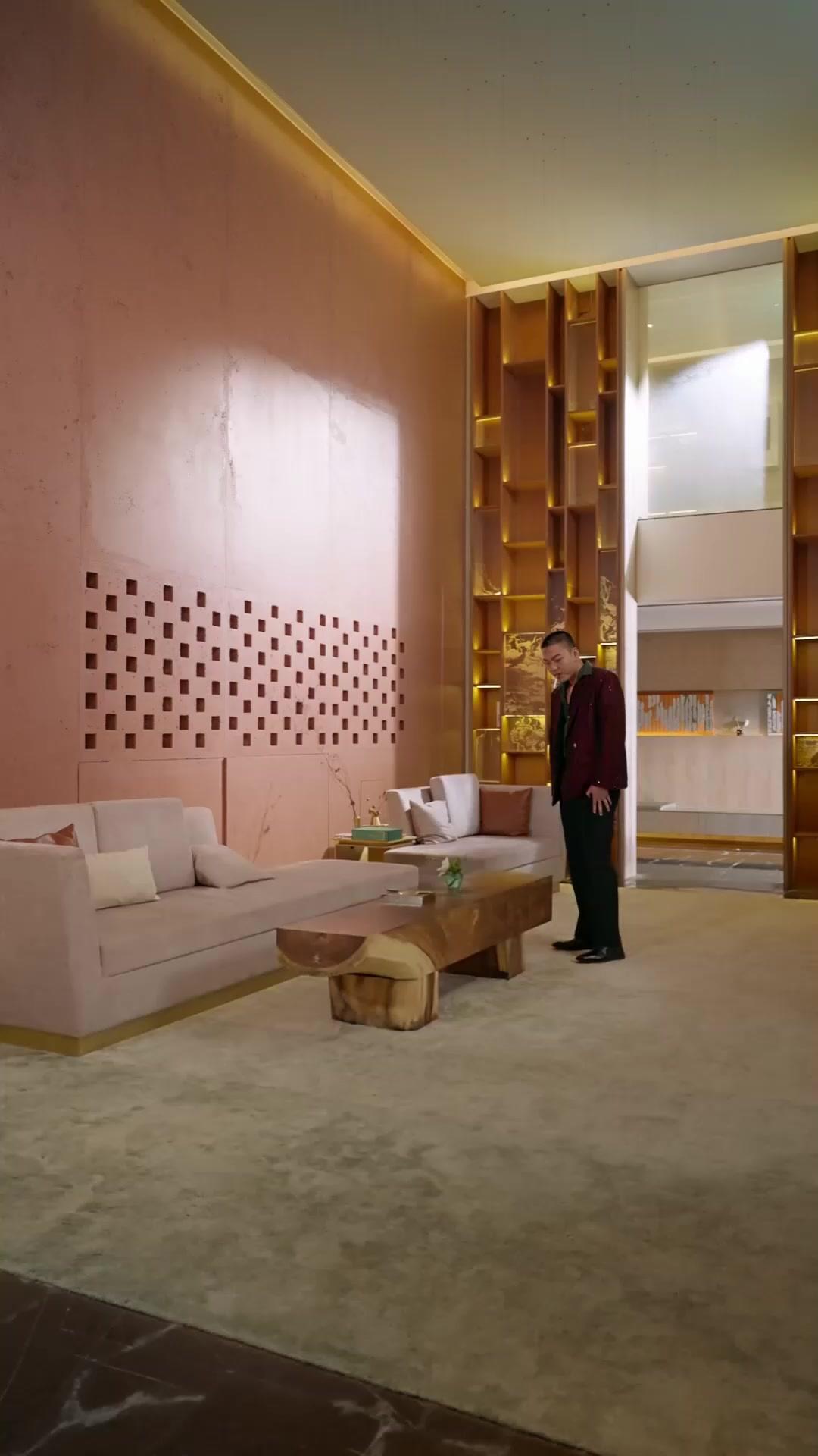 Hidden Immortal: I Became Her Bodyguard