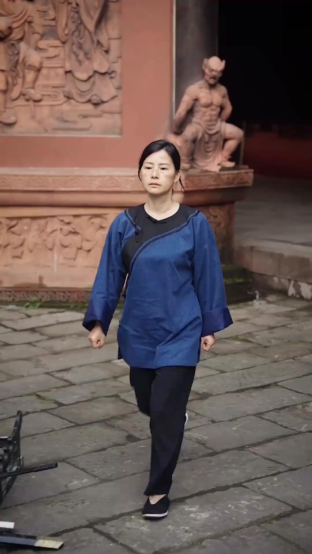 (Sulih suara)Wanita di Keluargaku Melindungi Negara