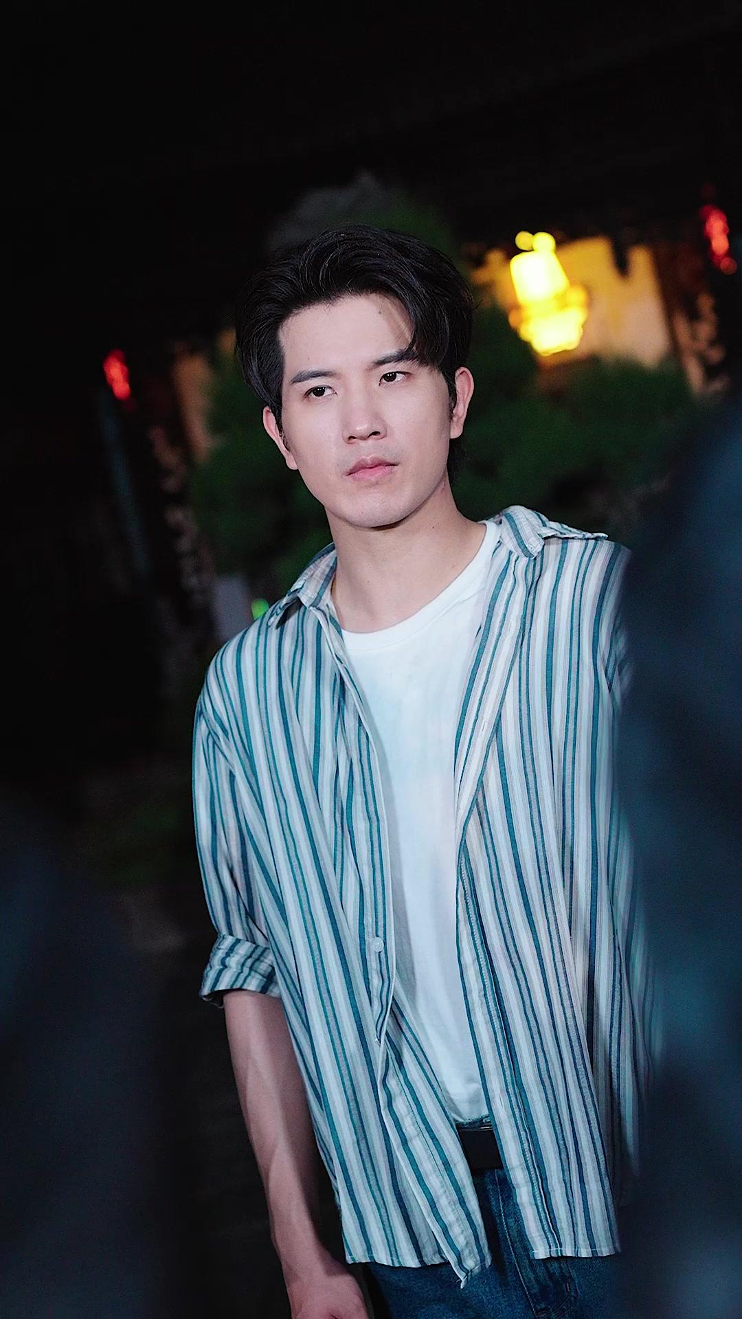 Maaf Nona, Aku Cuma Satpam