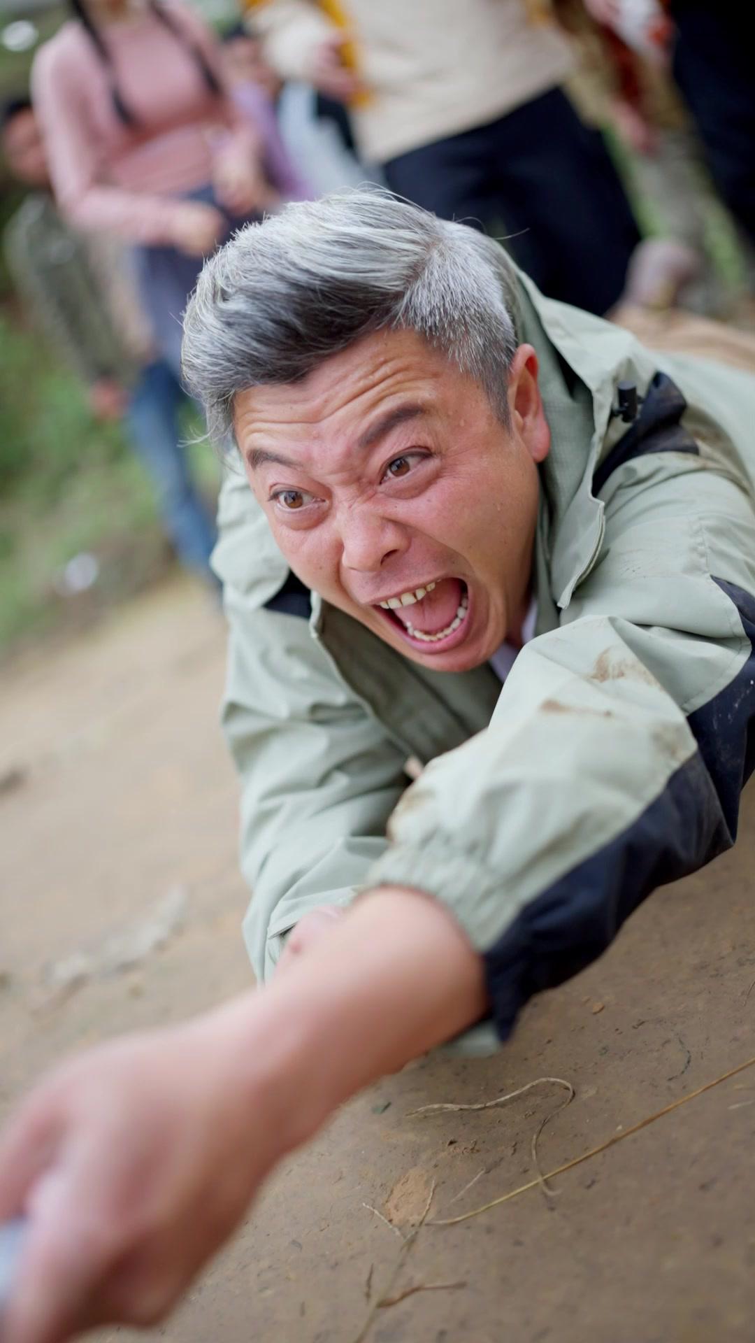 Da Morte à Evolução: O Monstro do Lago