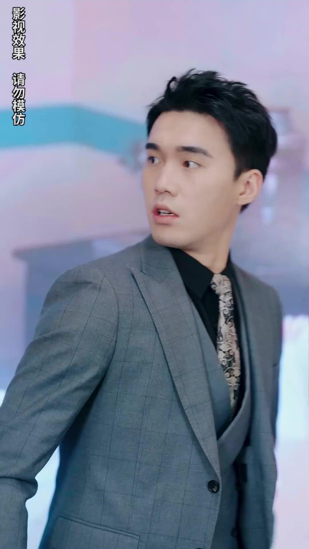 Tiga Anak Istimewa, Ayah CEO Yang Berkuasa"