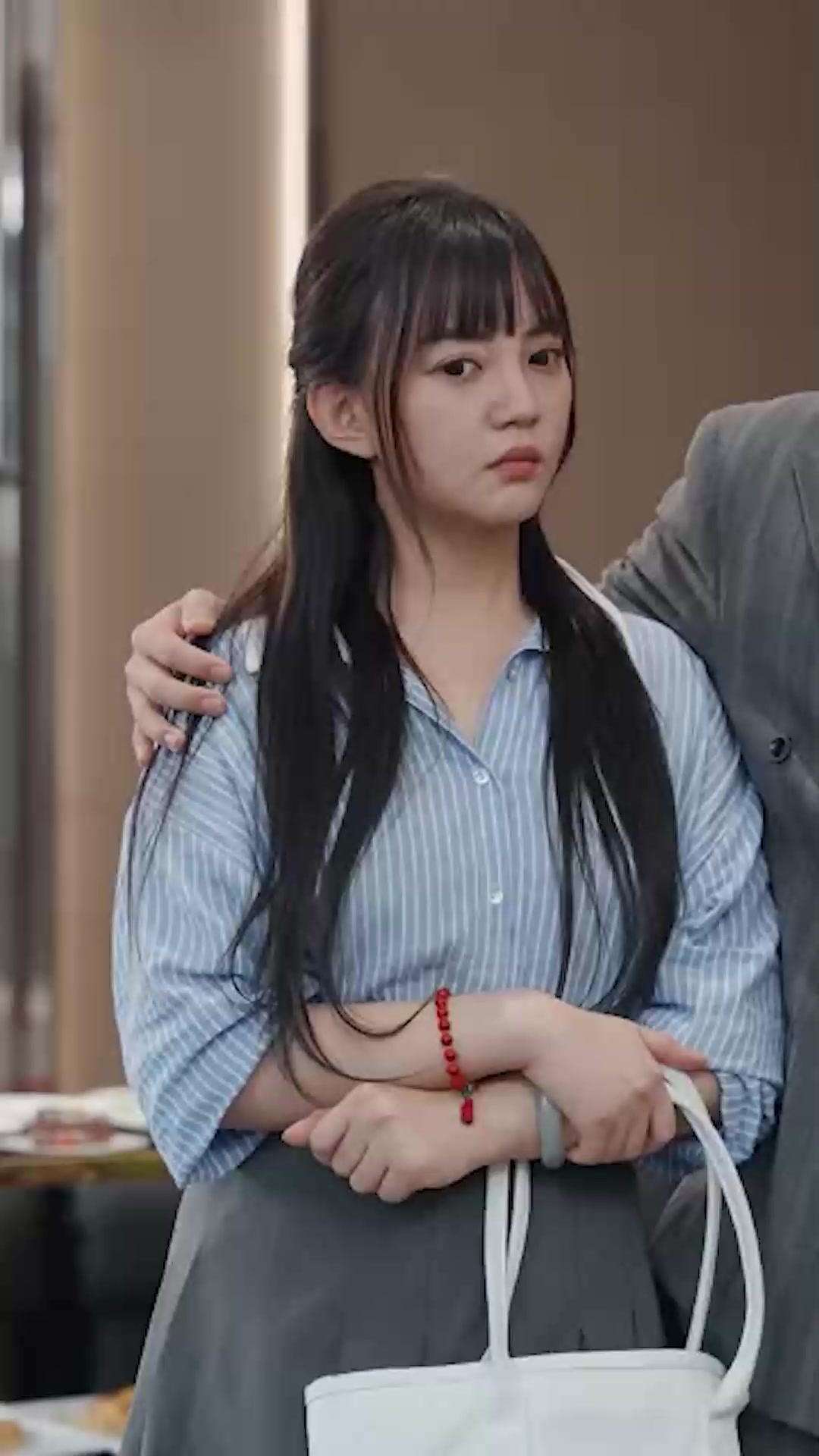 Ani Evlilik Tatlı Eş Büyük Patron