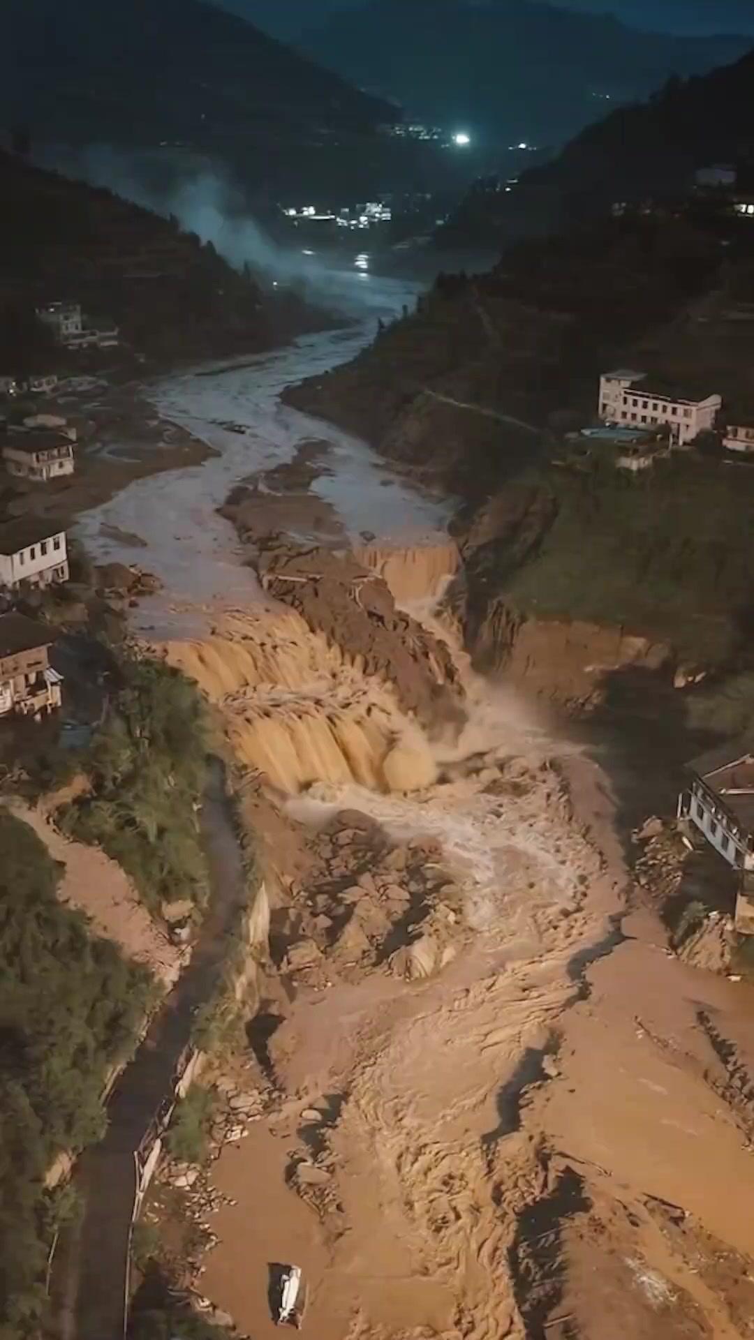 ROI DES MINES : RENAISSANCE EN 1980