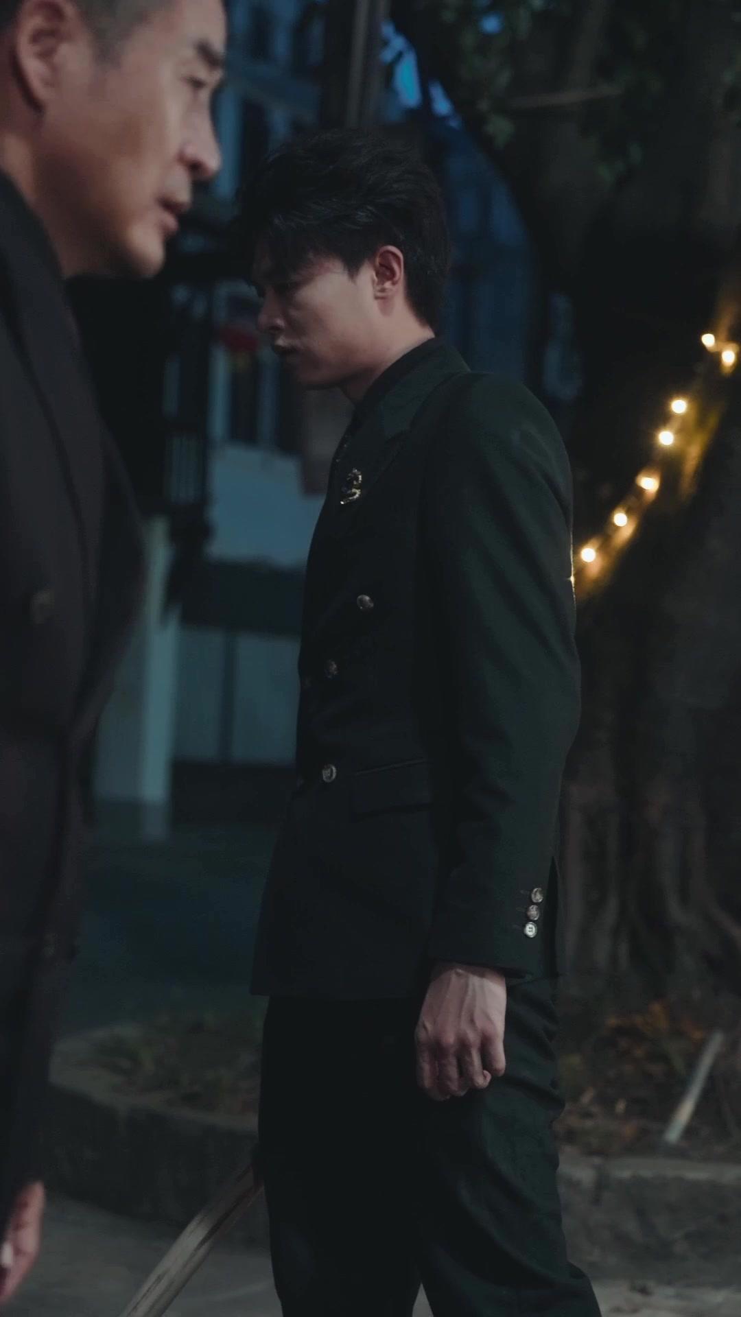 Garisan Merah Pendeta Langit