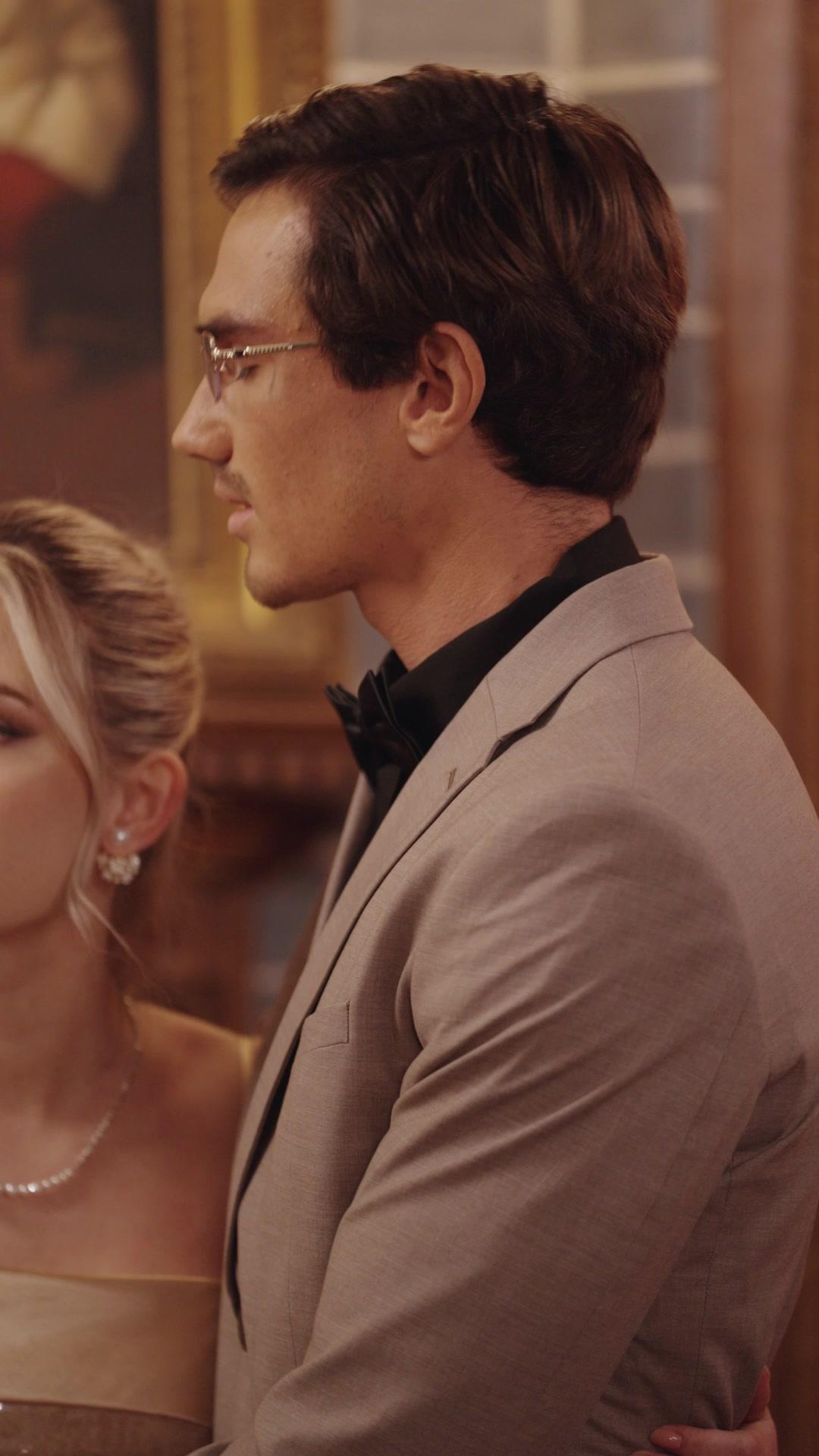 Abstinent CEO's Pregnant Sweetheart