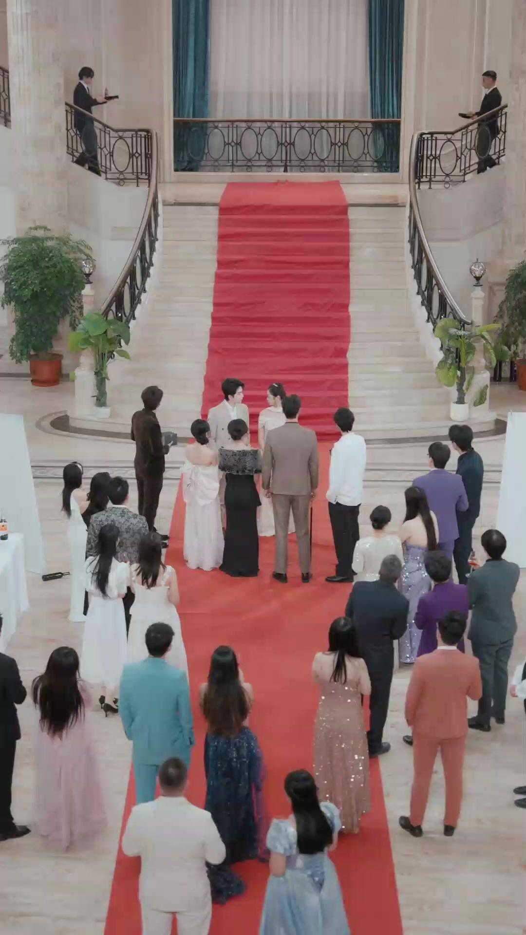 (พากย์เสียง) ทายาทเศรษฐีน้ำมัน