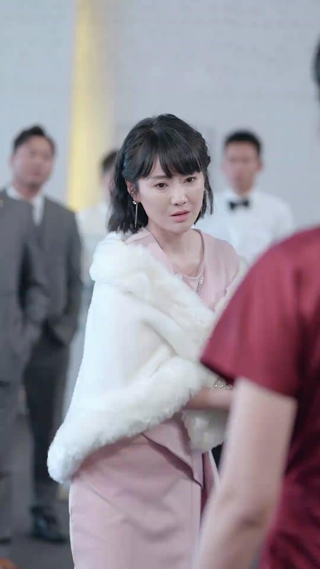 離婚後親手掐斷前夫的成功路