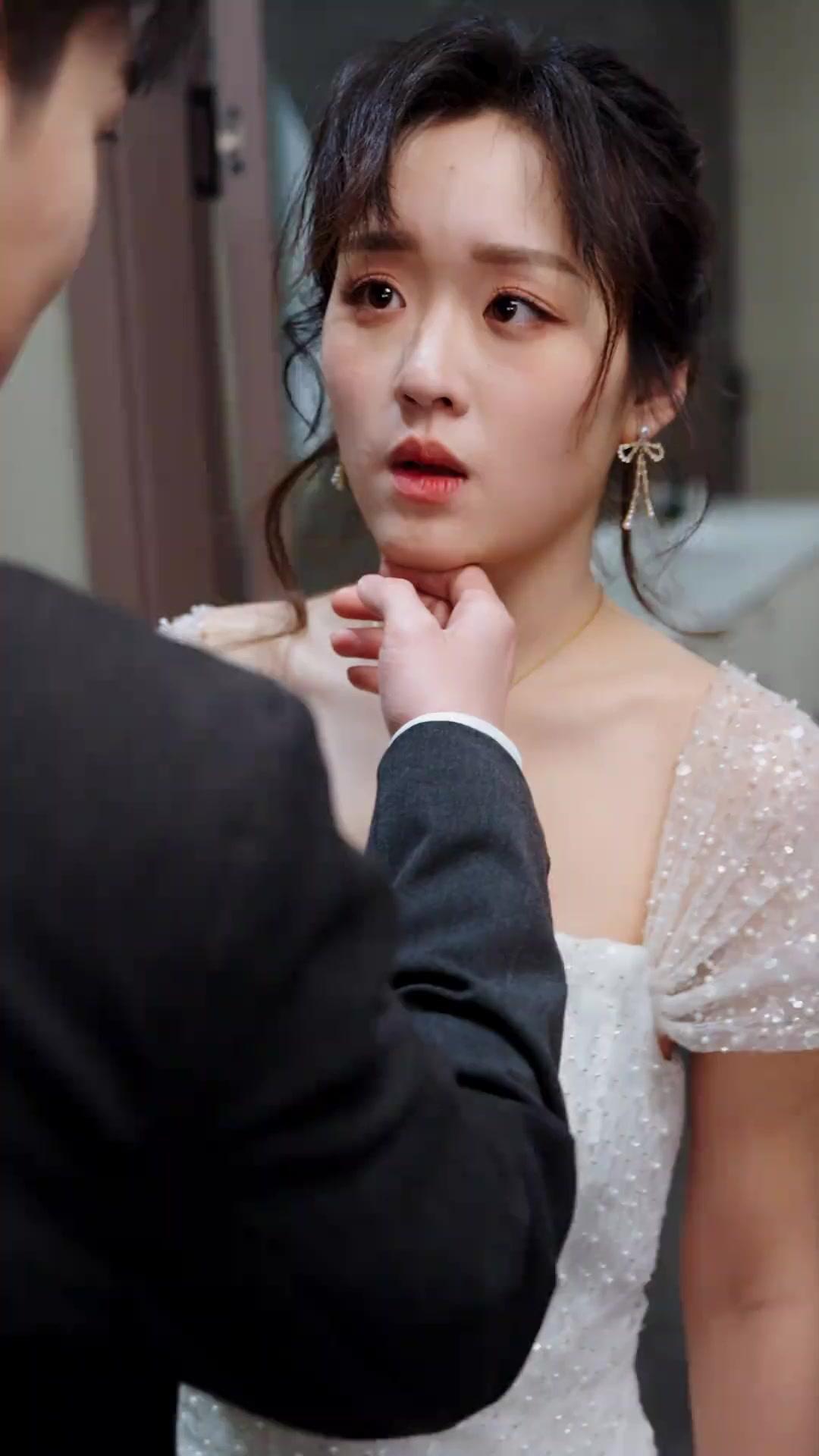 ีรักนี้ซ่อนในนามแทนใจ