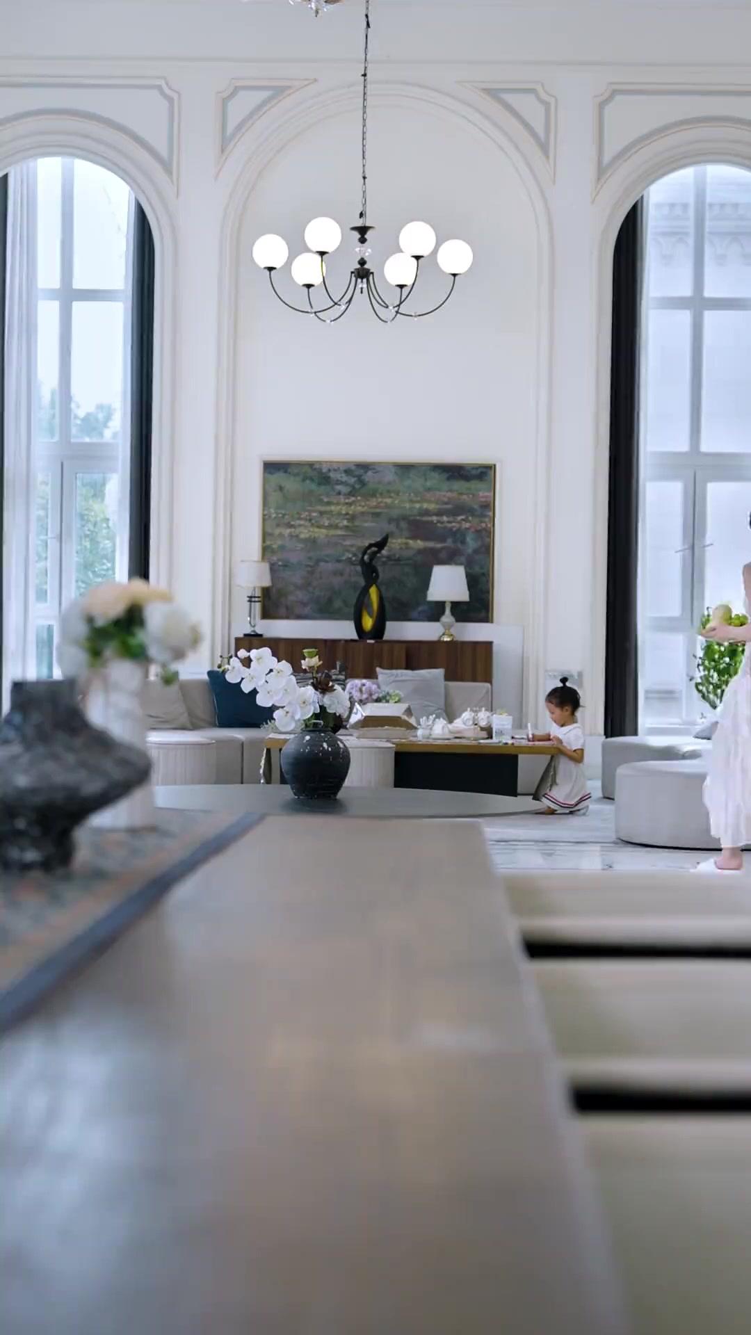 Mini-Retterin: Papa, halt Mama fest!