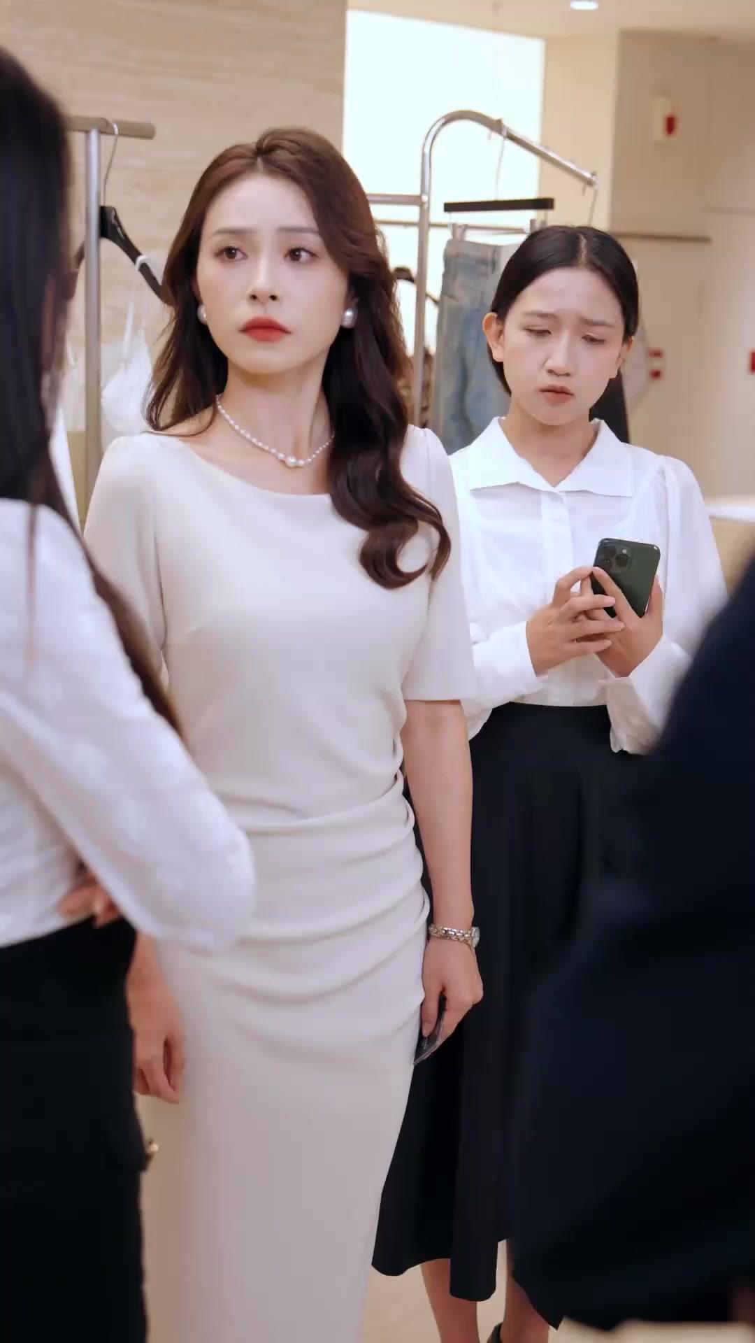 (Dubbed) Rich Brat & Mafia Princess