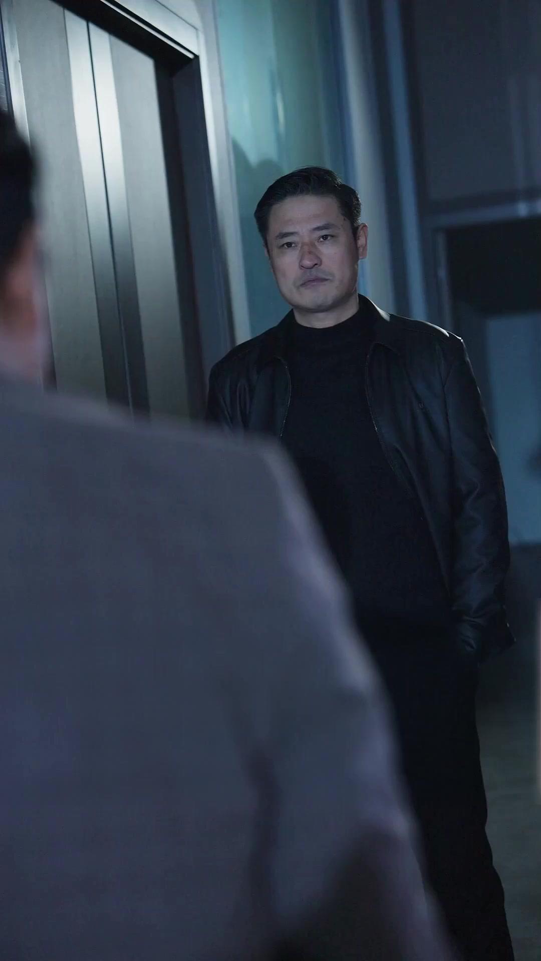 Tay Thần Cải Mệnh