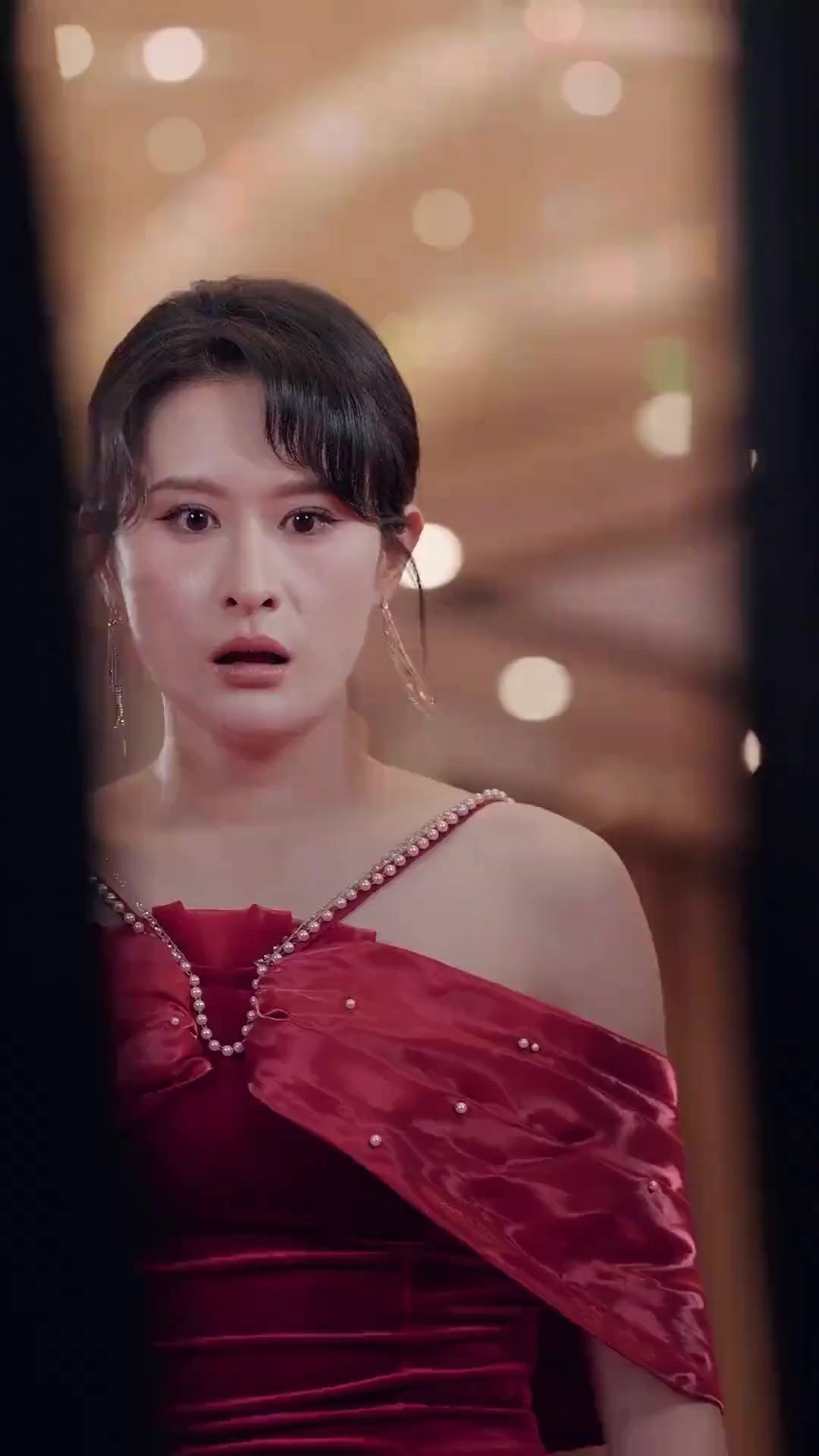 (พากย์เสียง)ครั้งหนึ่งเราเคยมีบ้าน