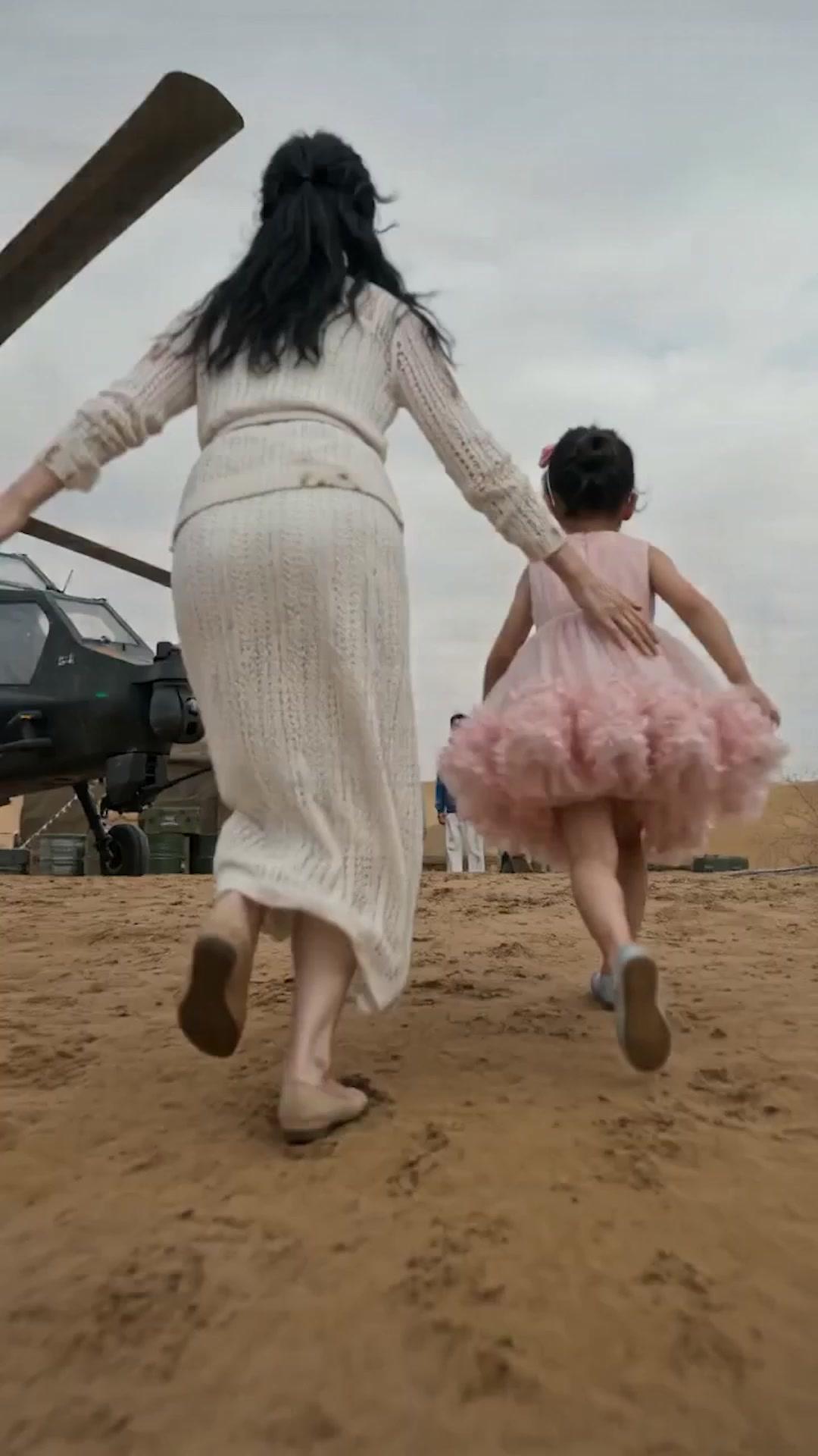 7-Year-Old Sees It All!