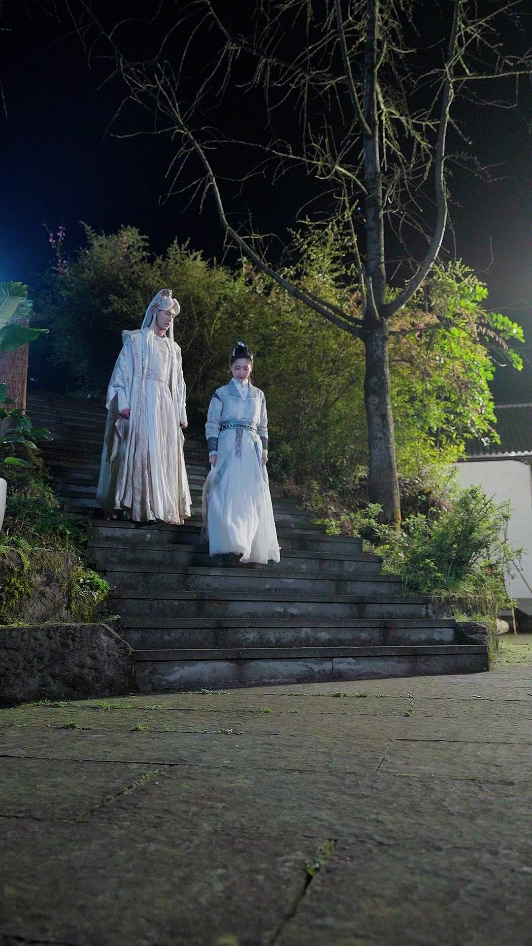 1500년 내공을 품은 그녀