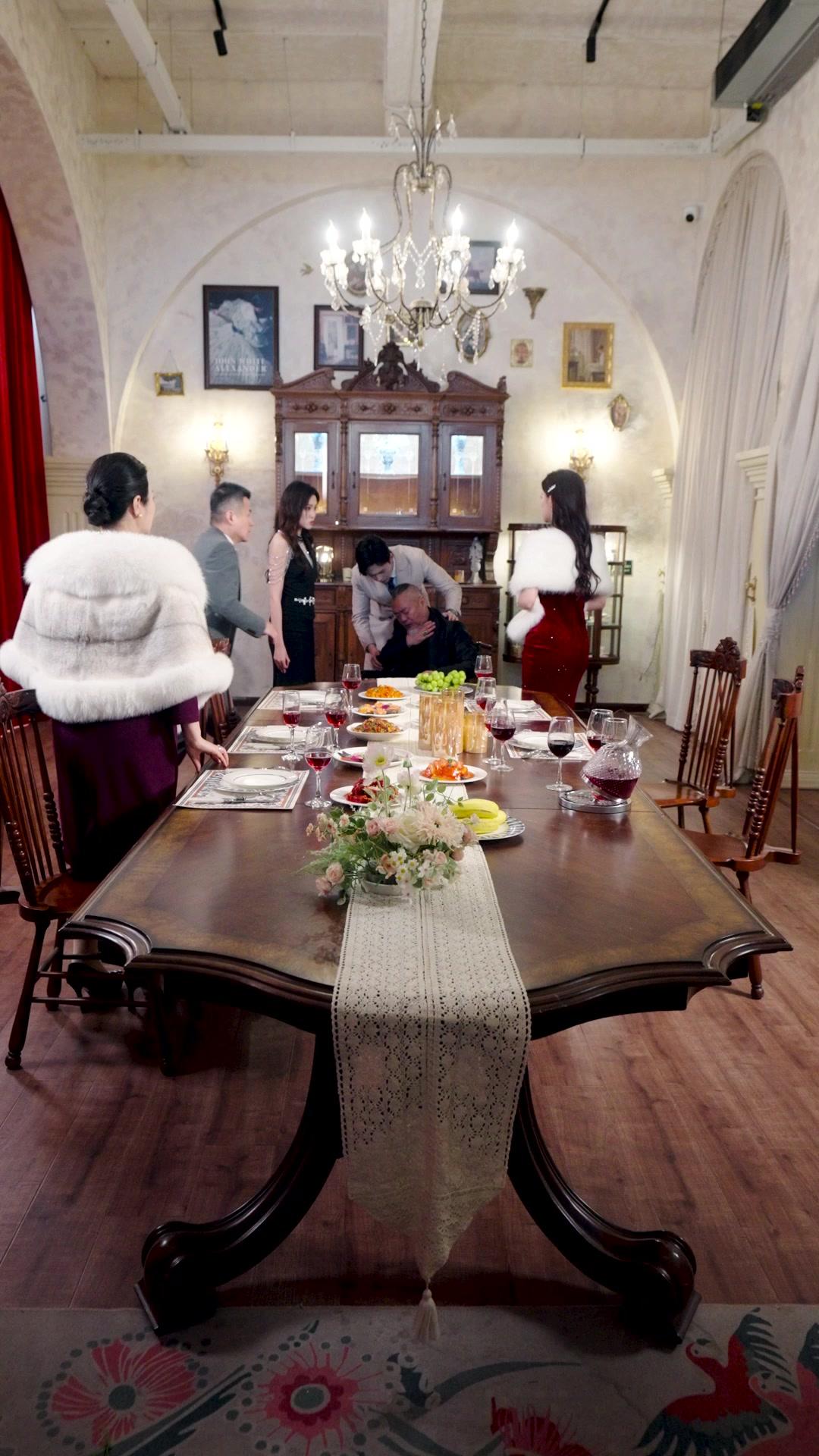 婚後薄太太她又甜又颯