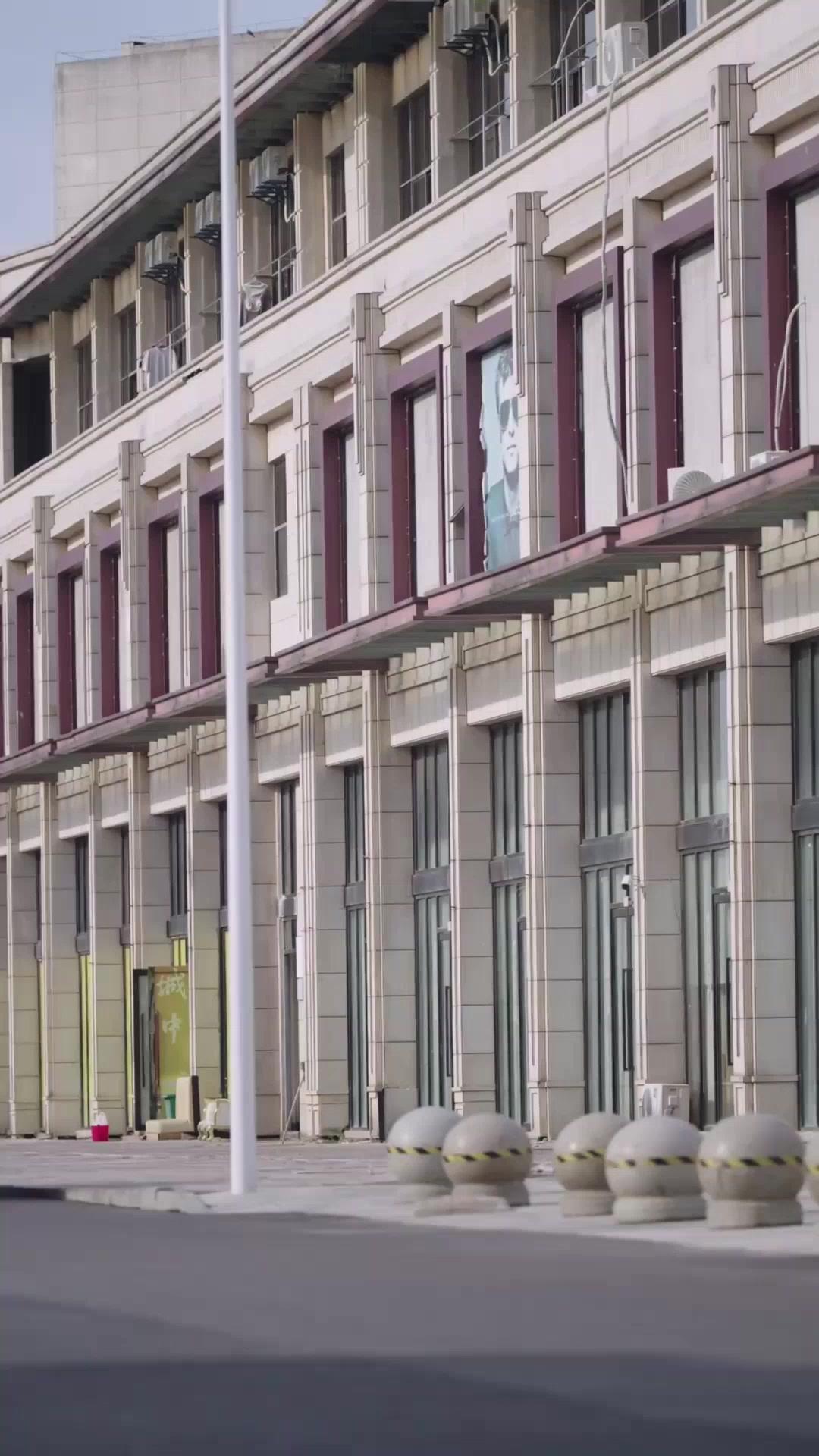 (Doublage)L'ÉPOUSE ULTRA-FERTILE DU PDG STÉRILE