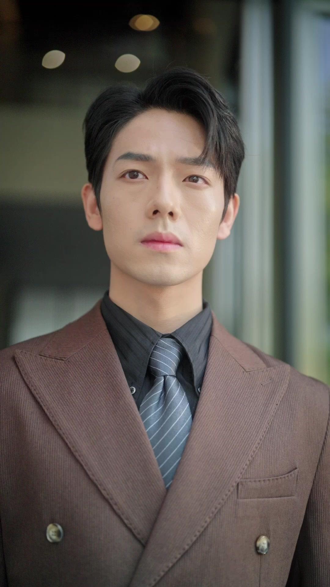 林先生，合作愉快？