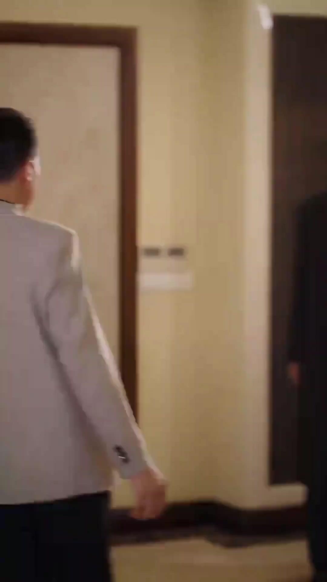 (Dubbed)Conquer Me with a Kiss