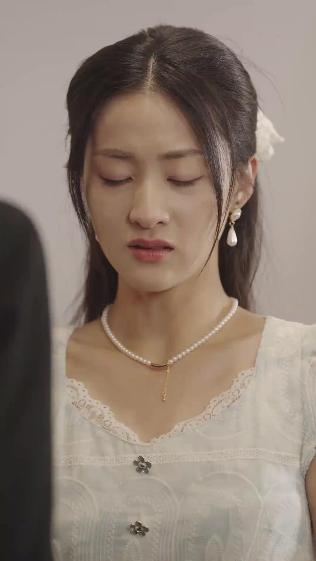 (Dublagem)O Arrependimento no Espelho