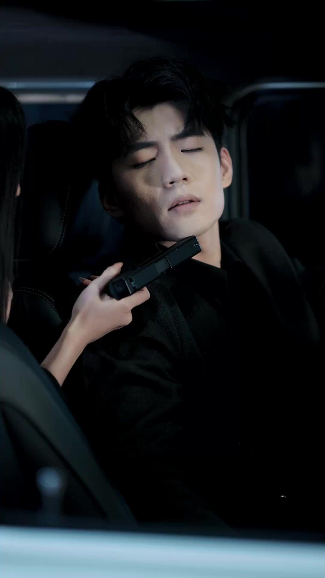 T’APPROCHE PAS DE MON HOMME