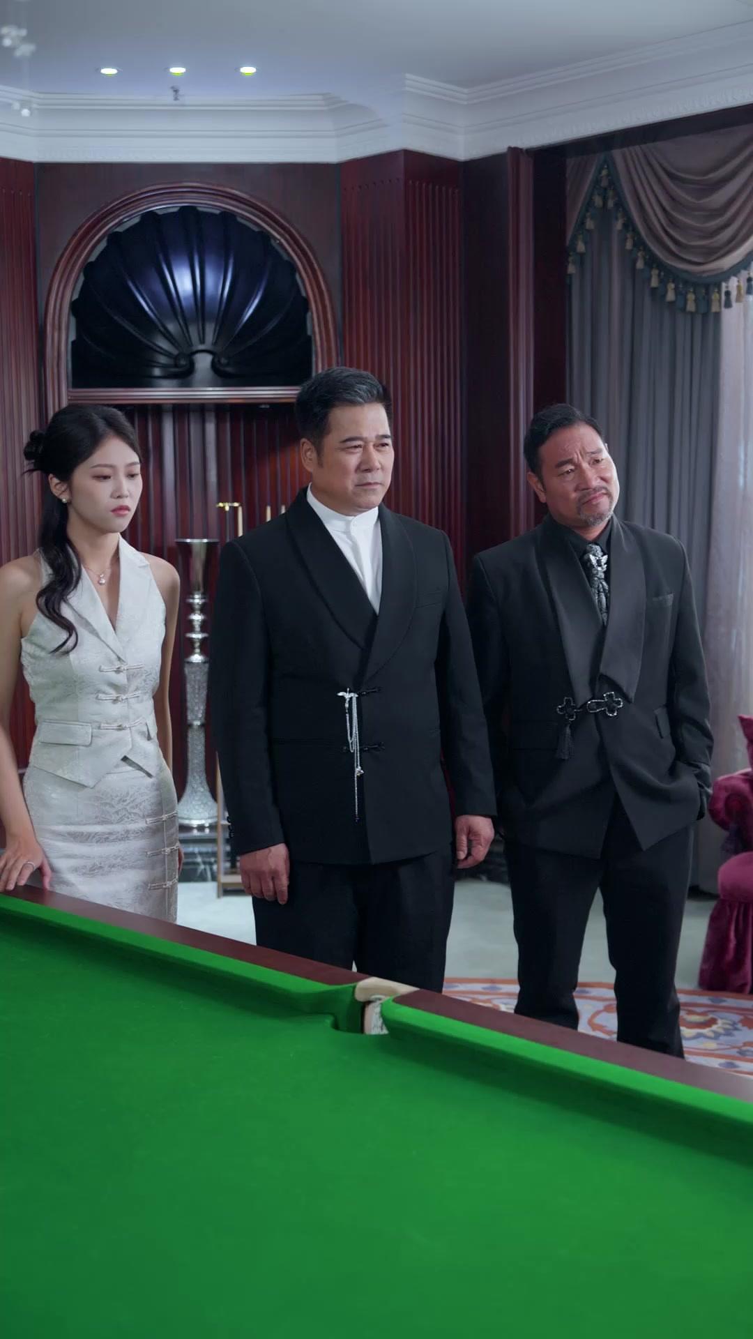 DIEU DU BILLARD : RETOUR DU MASQUE