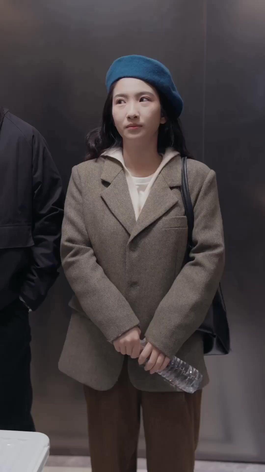 (더빙) 회장님, 저는 신입이에요