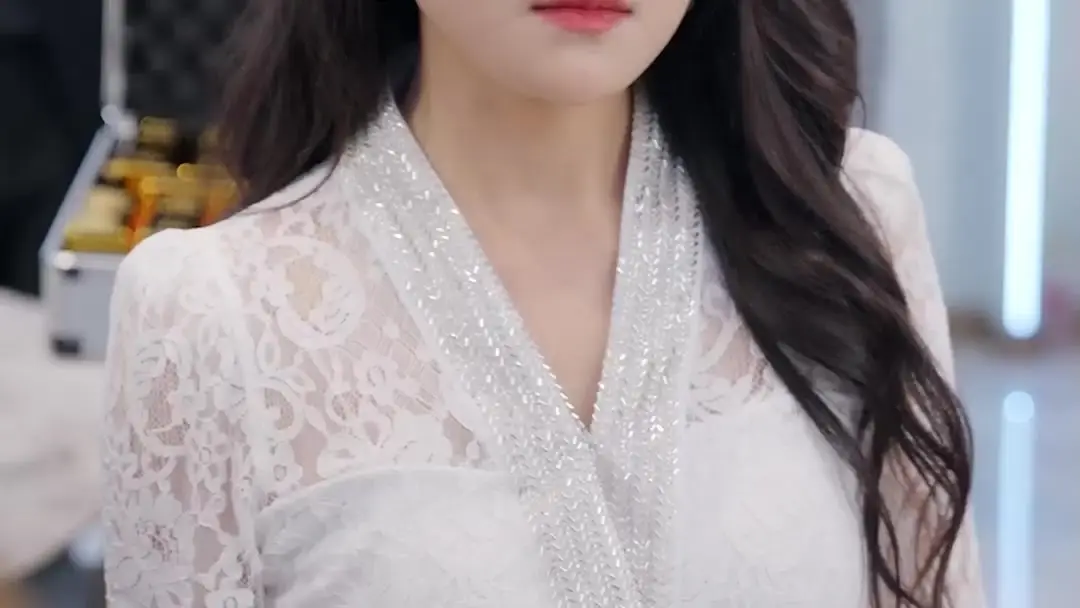 Just Divorce, We'd Love to Marry You: When Elegance Meets Economic Anarchy