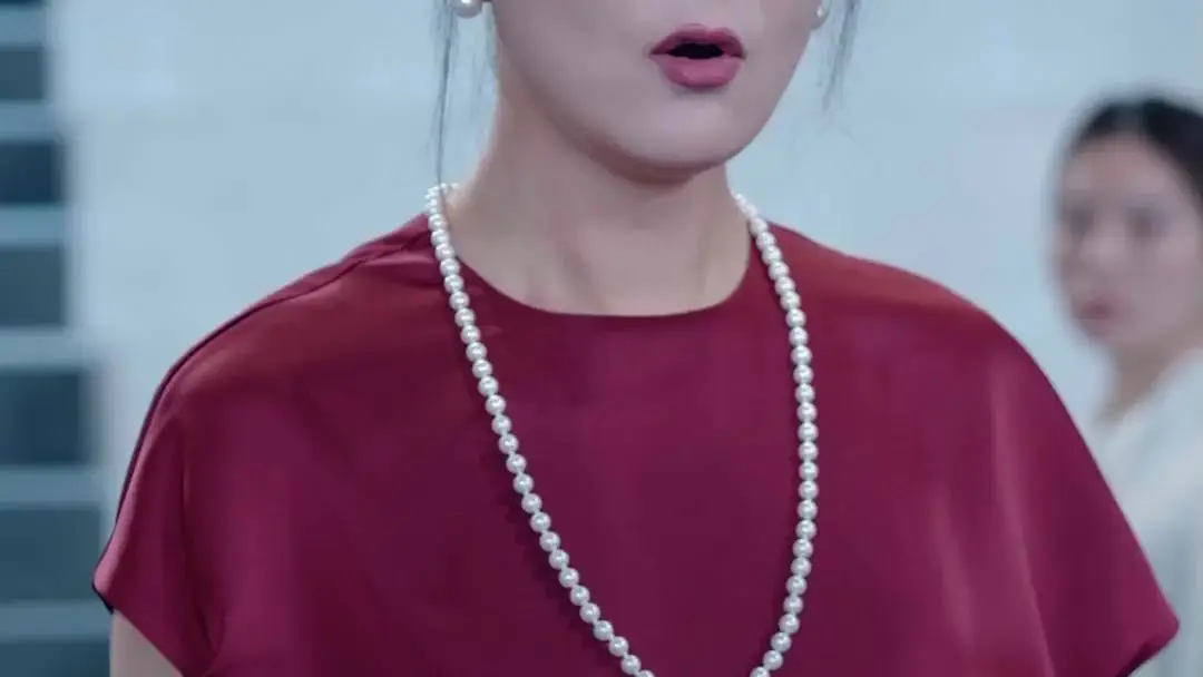 After the Divorce, I Ended My Ex-Husband By Letting Him Watch Me Shine