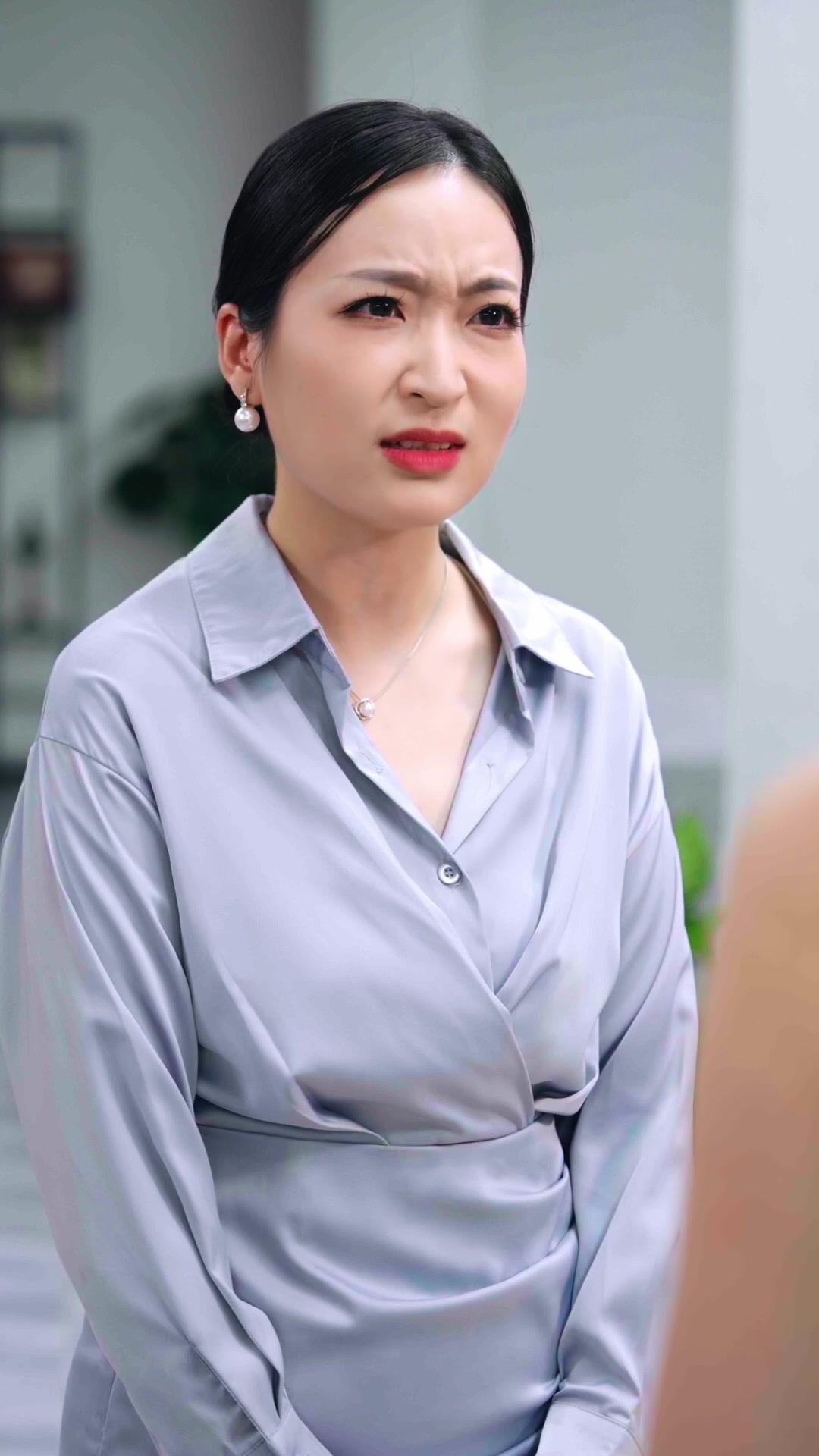 Istri Kontrak Sang CEO