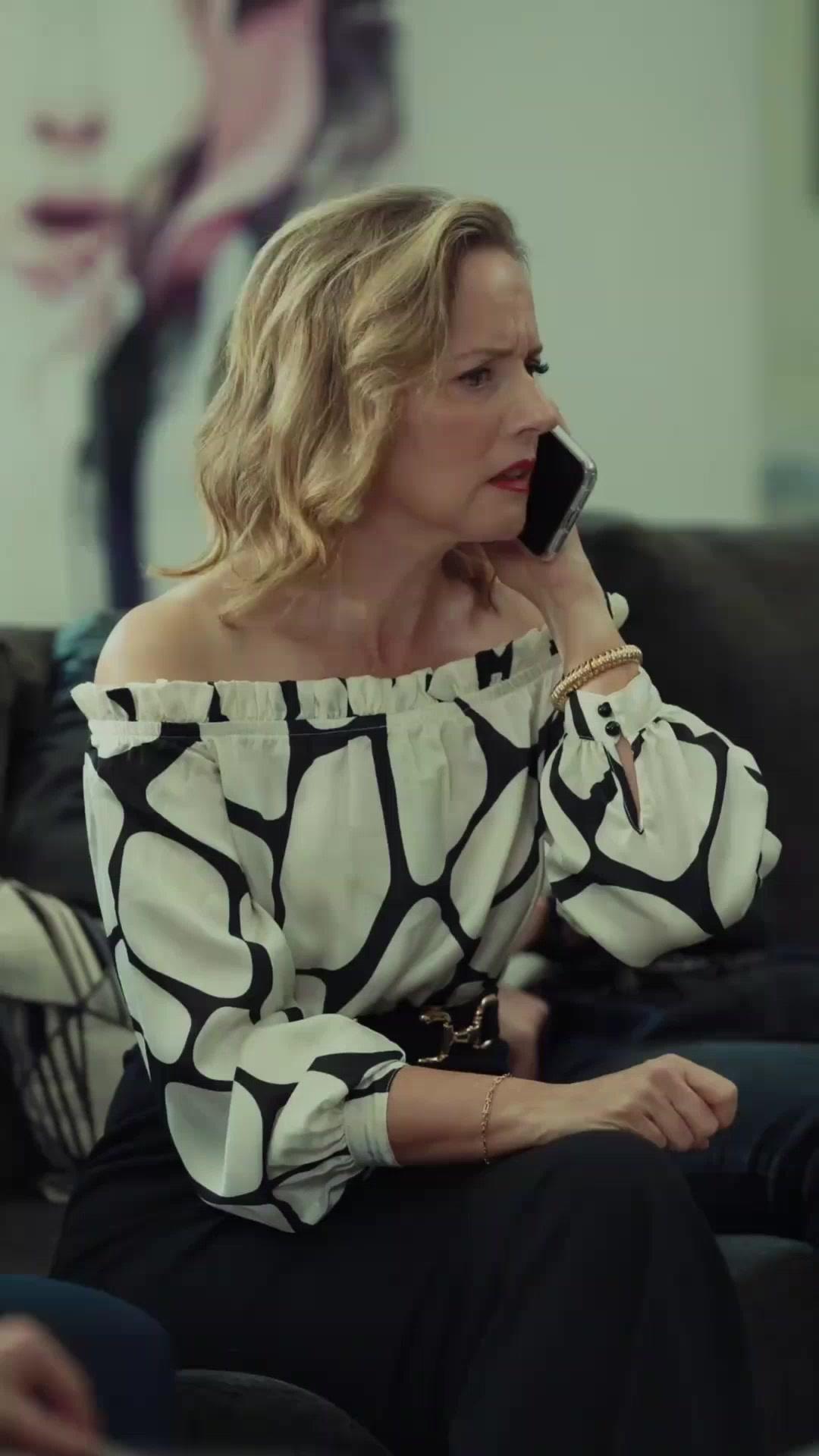 (Doublage)L'HÉRITIÈRE RENAÎT DES CENDRES