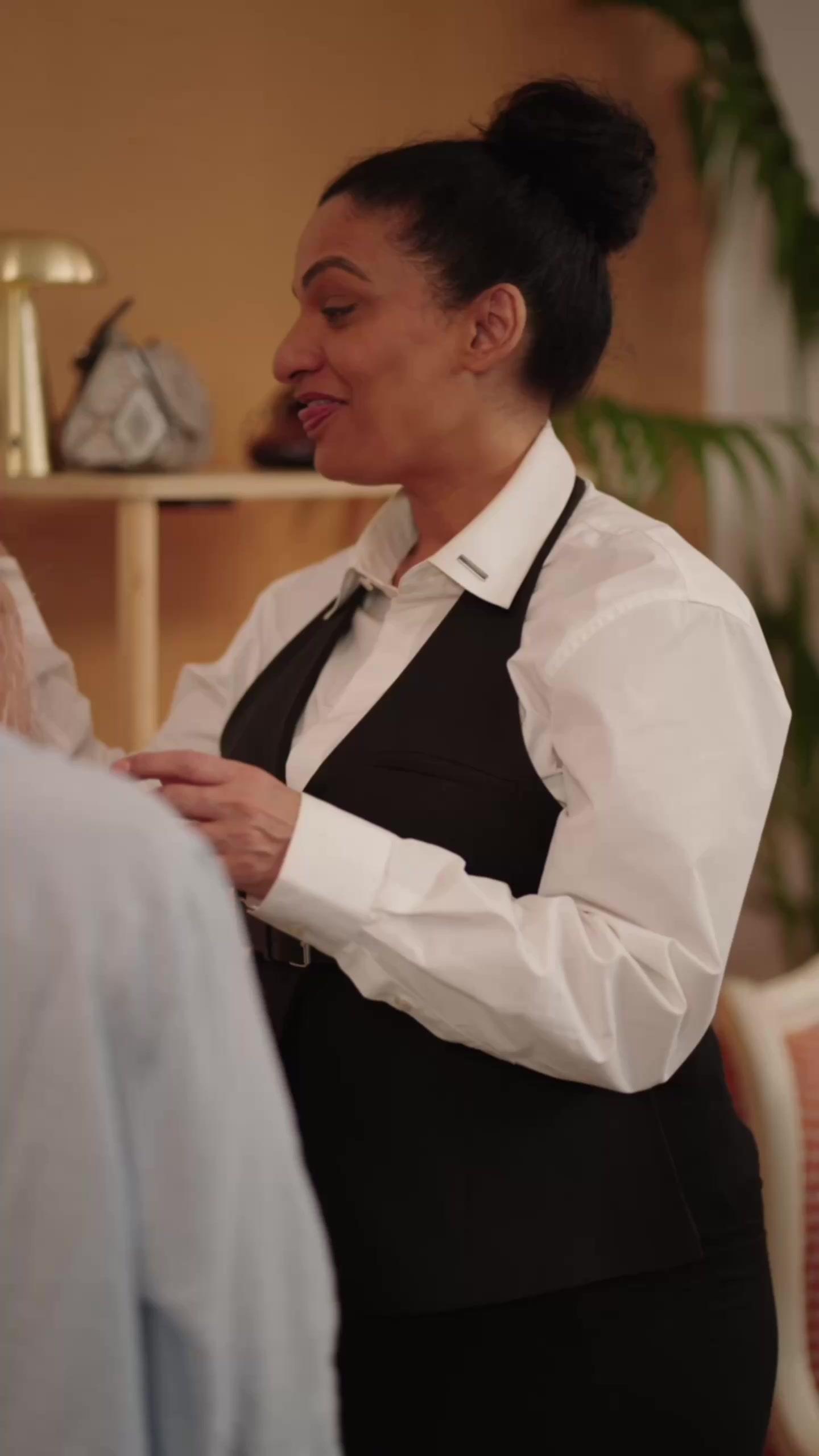 Ten Billion Housewife