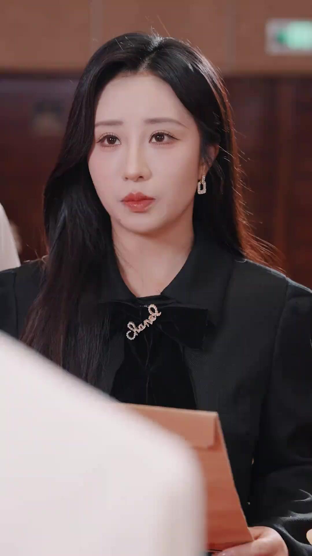 เงาแค้นของคุณหนู