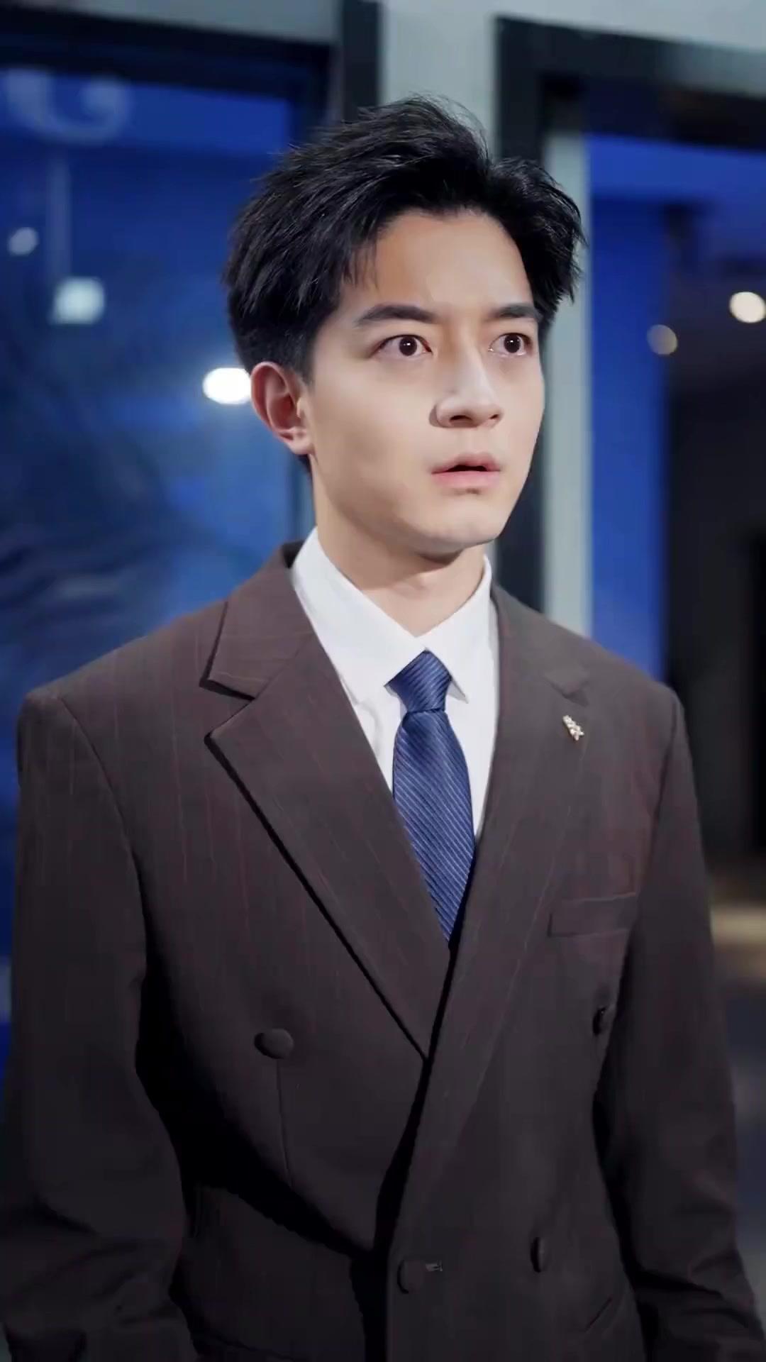 From Pawn to Kingmaker