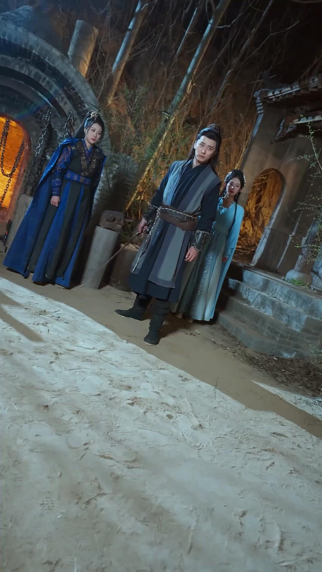 Pedangnya Akhirnya Terhunus