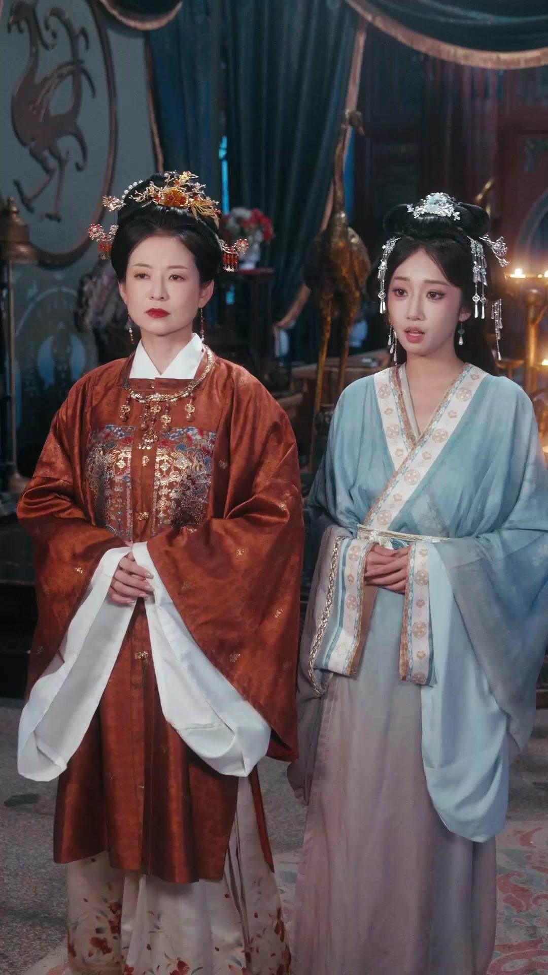 ปิ่นหงส์สลับชะตา