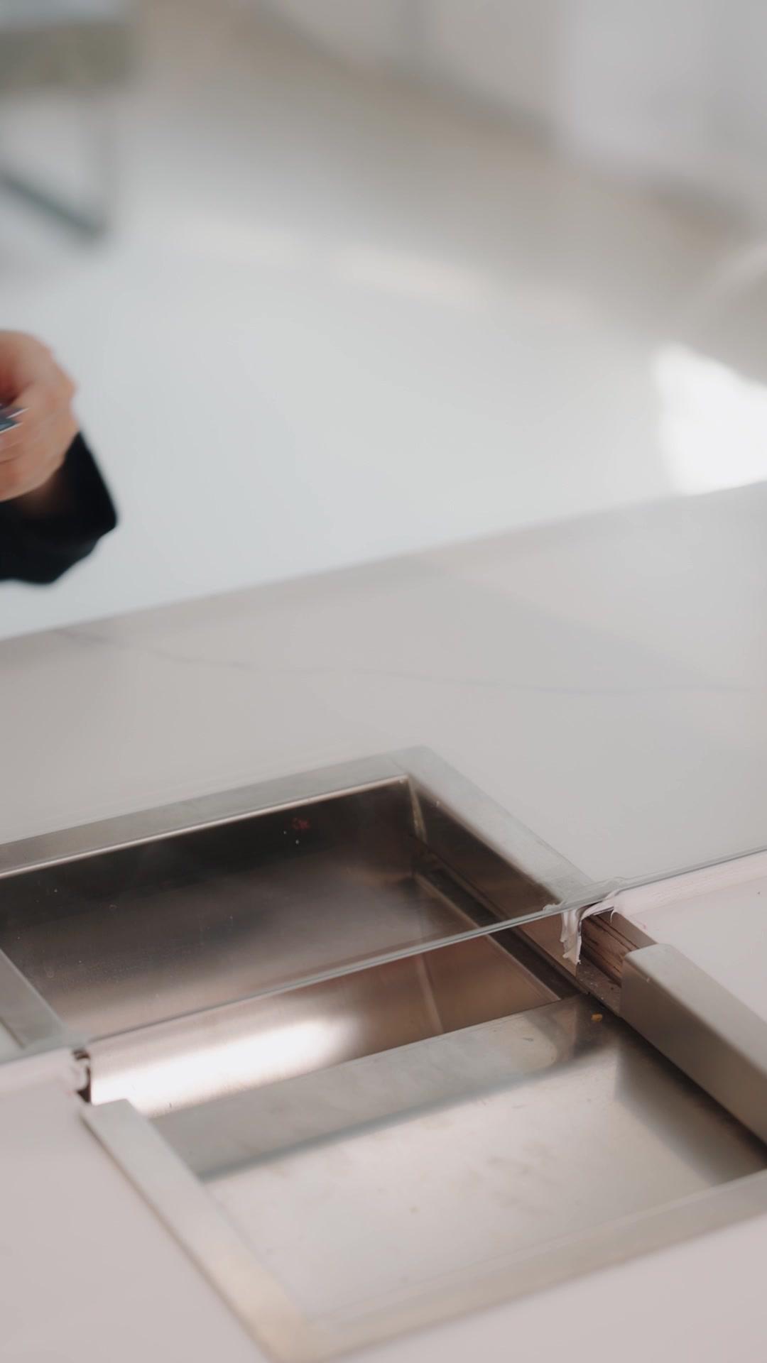 Goodbye, My Marriage and Pain!