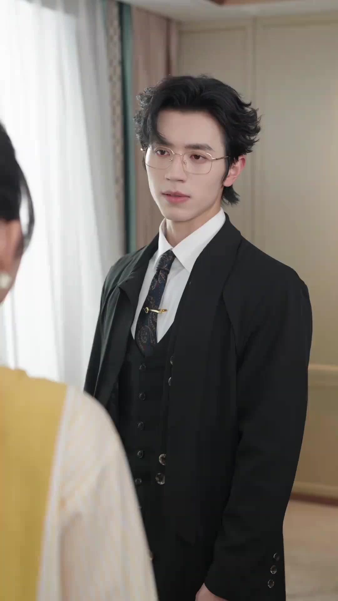 (Dubbed)Werewolf Papa’s Tender Secret