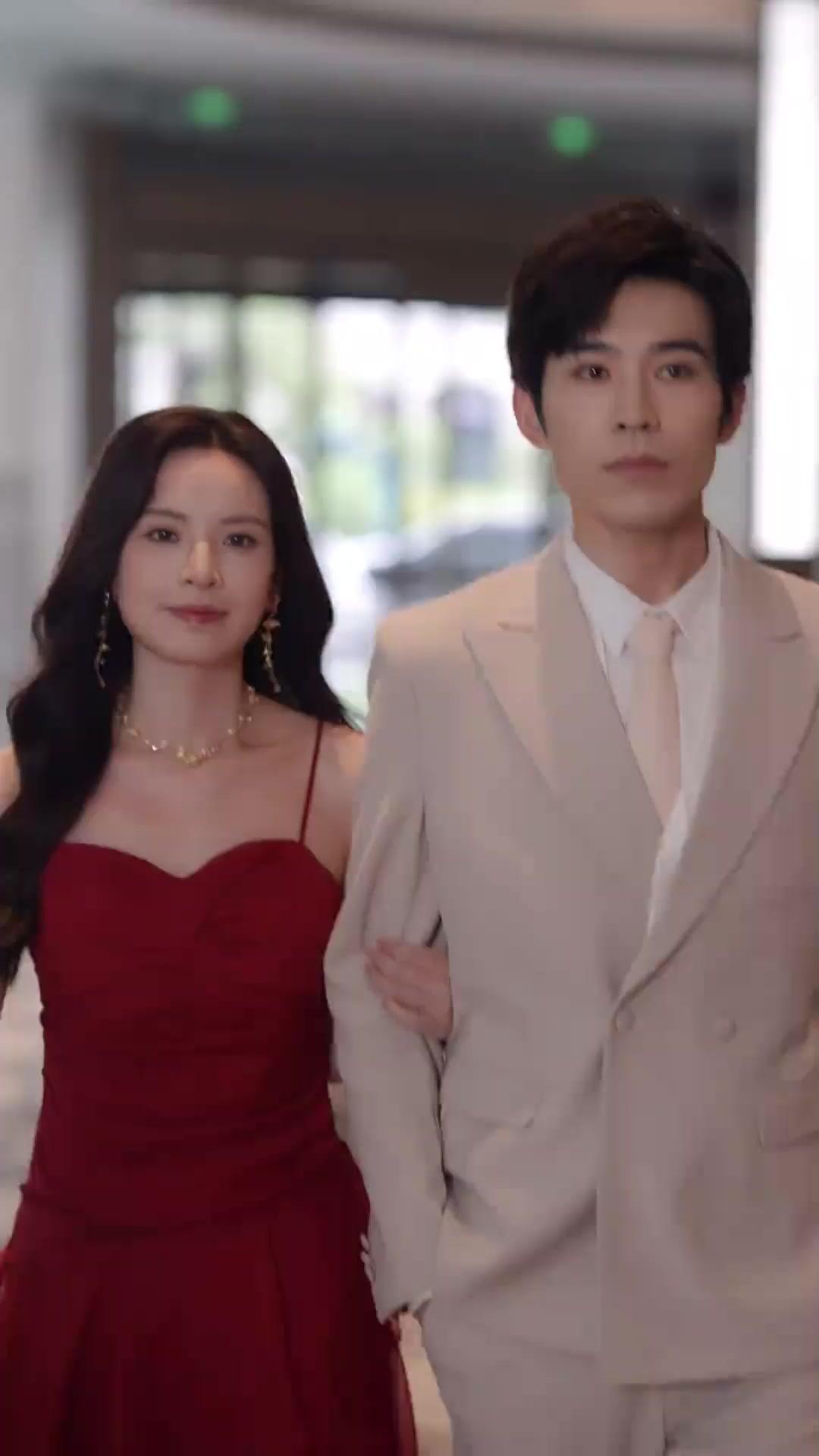 (Sulih suara)Tiga tahun menjadi istri palsu